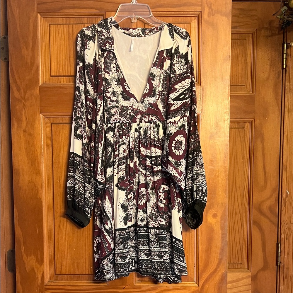 Free People Long Sleeve V-Neck Boho Dress in Cream, Burgundy and Black